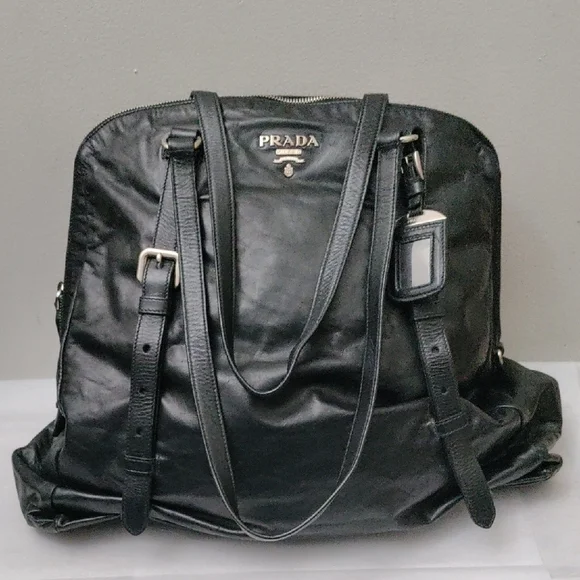 Prada Black Leather New Look Tote Bag - Picture 1 of 14